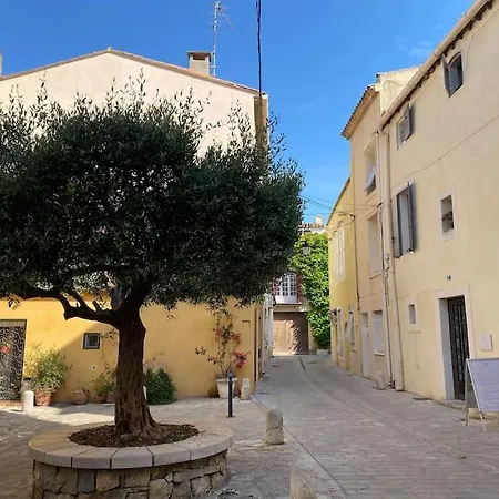 La Detente